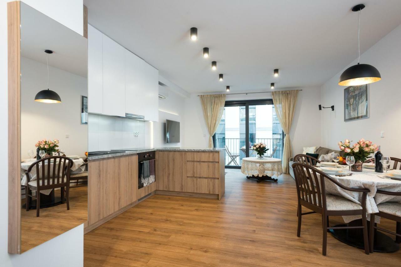 Old Town, Kazimierz, Large Luxurious, 2 Bedroom 2 Bathroom, Airco 크라쿠프 외부 사진