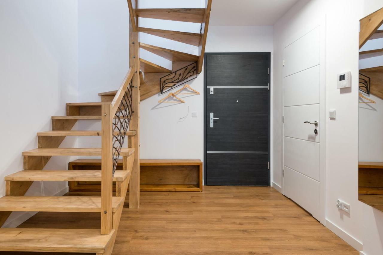 Old Town, Kazimierz, Large Luxurious, 2 Bedroom 2 Bathroom, Airco 크라쿠프 외부 사진
